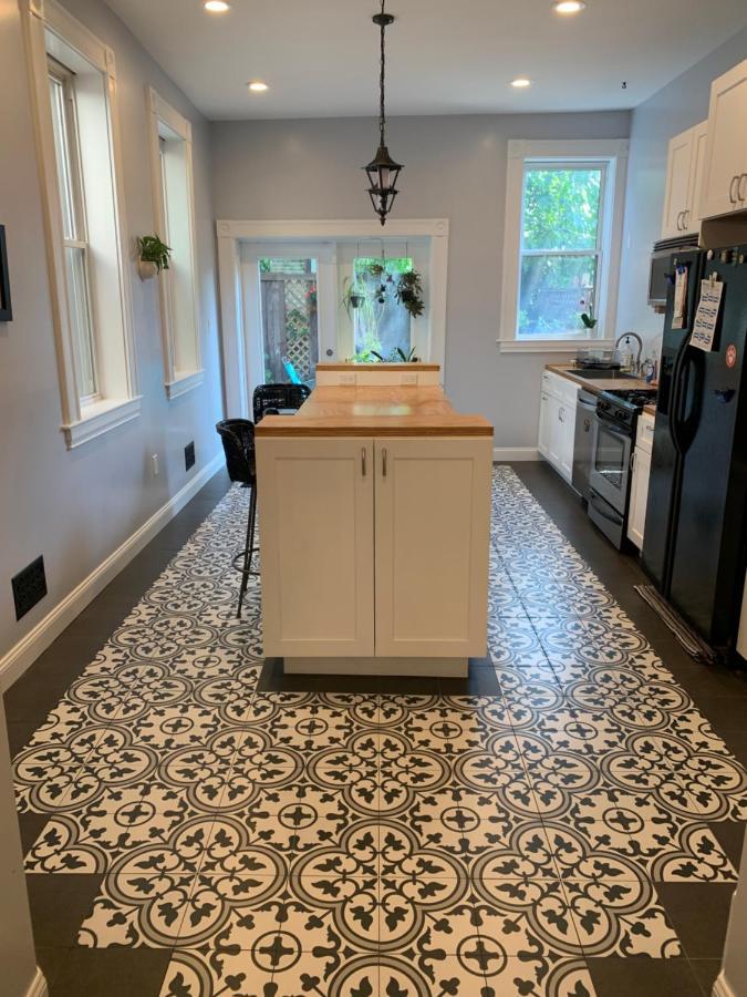 Northside Victorian Bed & Bagels Bed and breakfast